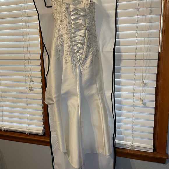 Wedding Dress- Custom High Low-Lavel is a size 10, altered and can fit a size 2 - Picture 2 of 11